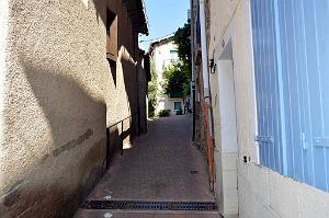 1 VERNET LES BAINS - PO - LE VIILAGE (25)
